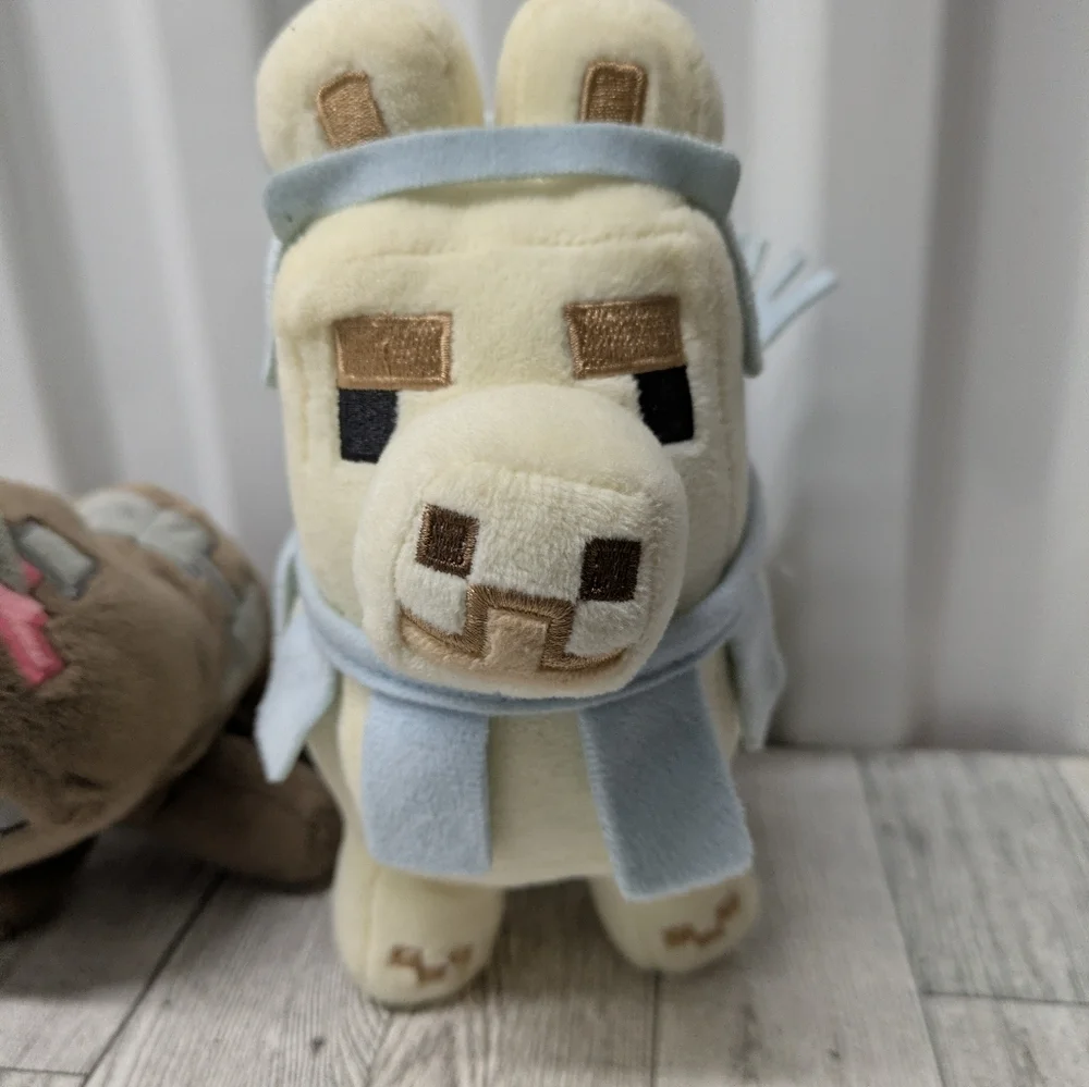 Minecraft Plush Toy Set - Llama and Wolf